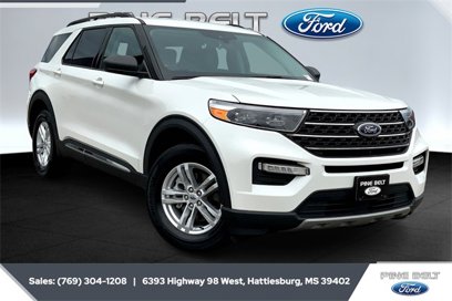 Certified 2022 Ford Explorer XLT w/ Equipment Group 202A
