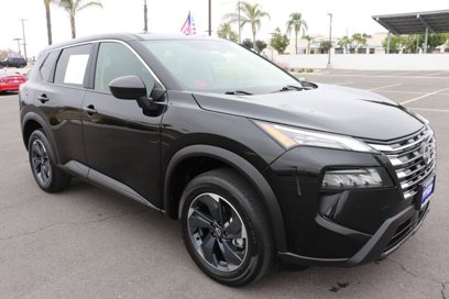 Used 2024 Nissan Rogue SV
