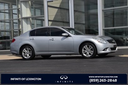 Used 2013 INFINITI G37 x w/ Premium Pkg