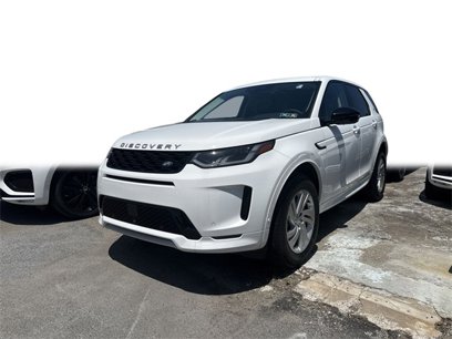 New 2025 Land Rover Discovery Sport S