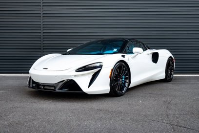 Used 2025 McLaren Artura Spider