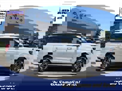 New 2025 Ford Expedition King Ranch