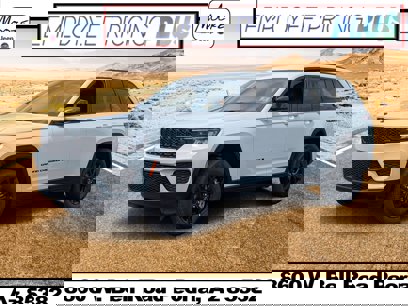 New 2025 Jeep Grand Cherokee Altitude