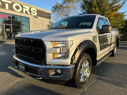 Used 2015 Ford F150 XLT w/ Equipment Group 301A Mid