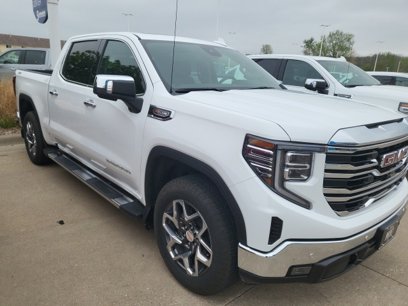 Used 2024 GMC Sierra 1500 SLT w/ SLT Premium Plus Package