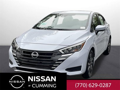 New 2025 Nissan Versa SV w/ Trunk Package