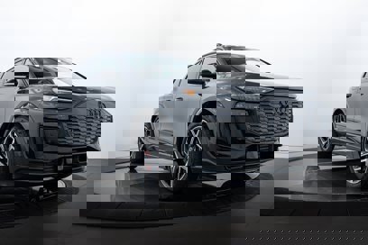 New 2025 Audi SQ6 e-tron Premium Plus