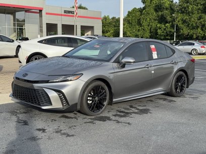 New 2025 Toyota Camry SE