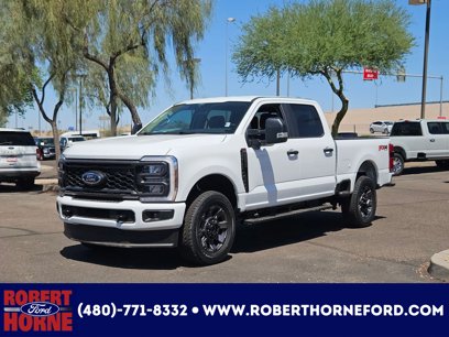 New 2025 Ford F250 4x4 Crew Cab Super Duty