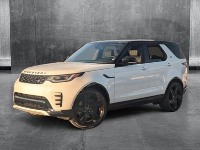 New 2025 Land Rover Discovery Dynamic SE