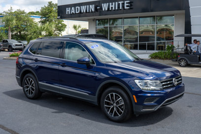 Used 2021 Volkswagen Tiguan SE w/ Panoramic Sunroof Package