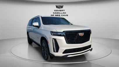 Used 2023 Cadillac Escalade ESV V