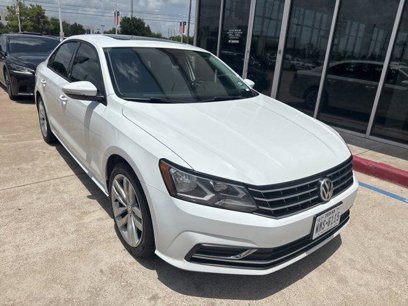 Used 2019 Volkswagen Passat 2.0T Wolfsburg w/ Wheels & Sunroof Package