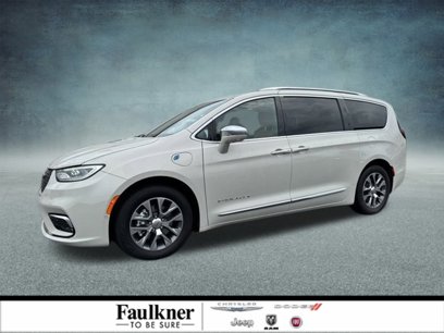 Used 2021 Chrysler Pacifica Pinnacle