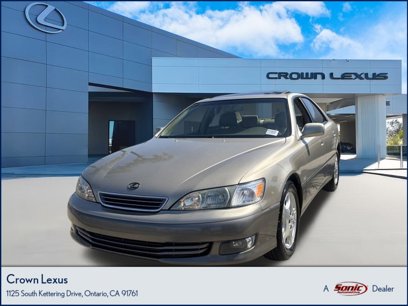 Used 2000 Lexus ES 330 w/ Platinum Series