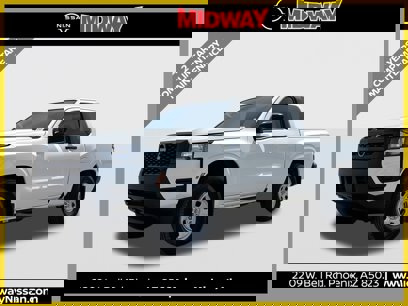 New 2025 Nissan Frontier S