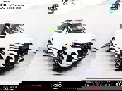 Certified 2025 Audi Q7 2.0T Premium Plus