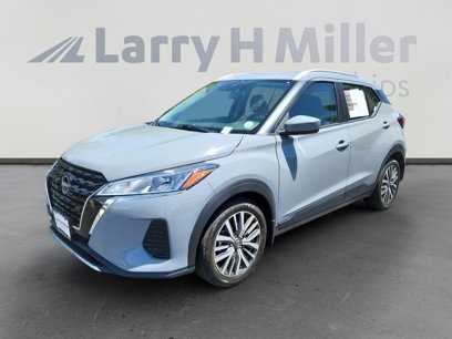 Used 2022 Nissan Kicks SV
