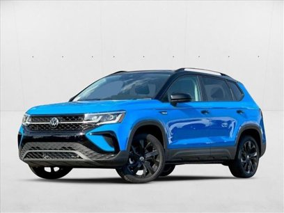 New 2025 Volkswagen Taos SE
