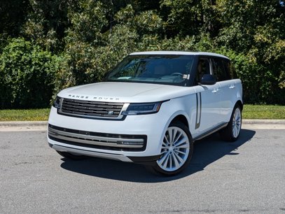 New 2025 Land Rover Range Rover SE