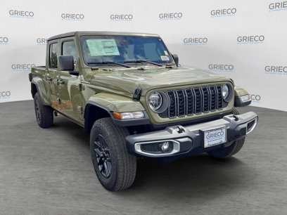 New 2025 Jeep Gladiator Sport