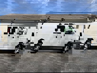 Used 2021 Chevrolet Express 2500 Extended w/ Enhanced Convenience Package