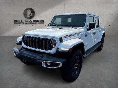 New 2025 Jeep Gladiator Sport