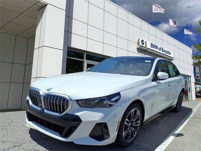 New 2025 BMW 530i xDrive w/ M Sport Package