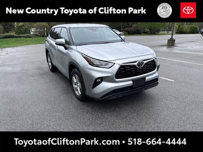 Used 2020 Toyota Highlander LE