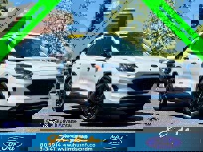 Certified 2022 Ford Escape SE w/ Convenience Package