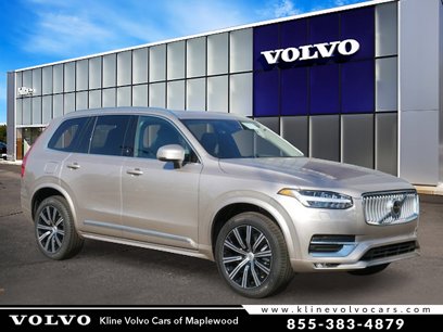 New 2025 Volvo XC90 B5 Core w/ Protection Package Premier