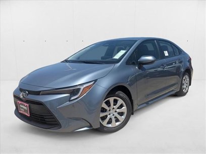 New 2025 Toyota Corolla LE