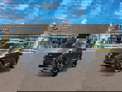 New 2025 Hyundai Tucson SE