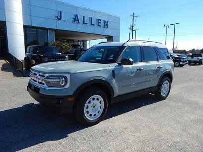 New 2024 Ford Bronco Sport Heritage w/ Heritage Convenience Package