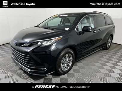 Certified 2023 Toyota Sienna XLE