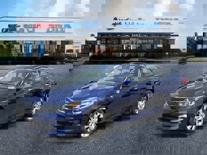 Used 2017 Kia Optima EX w/ Premium Package