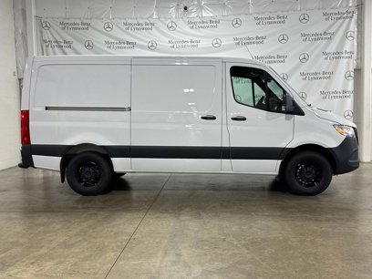 New 2025 Mercedes-Benz Sprinter 2500