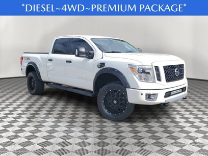Used 2019 Nissan Titan PRO-4X w/ Pro-4x Convenience Package