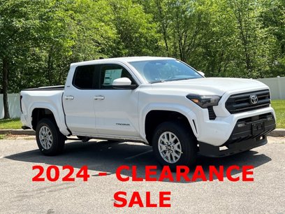 New 2024 Toyota Tacoma SR5