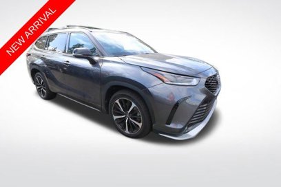 Used 2022 Toyota Highlander XSE