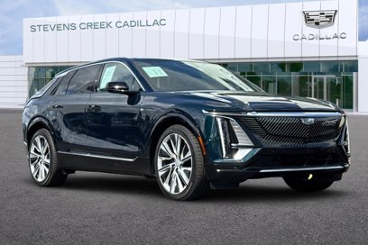 Certified 2025 Cadillac Lyriq Luxury w/ LPO, Floor Liner Package
