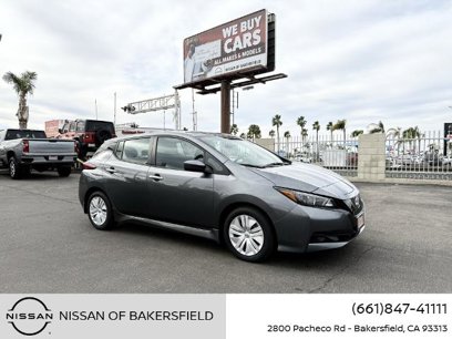 New 2025 Nissan Leaf S