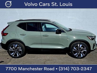 New 2025 Volvo XC40 B5 Plus w/ Protection Package Premier