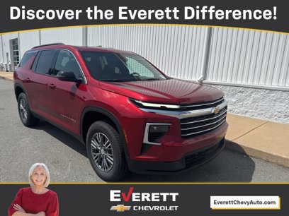 New 2025 Chevrolet Traverse LT