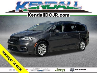 Certified 2022 Chrysler Pacifica Touring-L