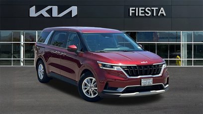 Certified 2022 Kia Carnival LX