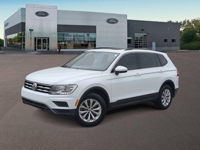 Used 2019 Volkswagen Tiguan SE w/ Panoramic Sunroof Package