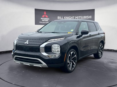 Used 2023 Mitsubishi Outlander SE