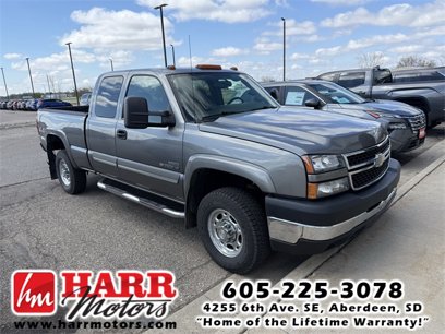 Used 2006 Chevrolet Silverado 2500 LT w/ Heavy-Duty Power Package