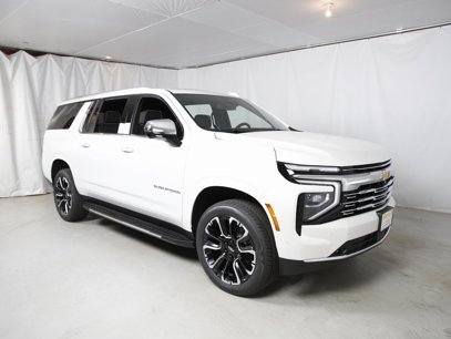 New 2025 Chevrolet Suburban Premier w/ Sun And Tow Package